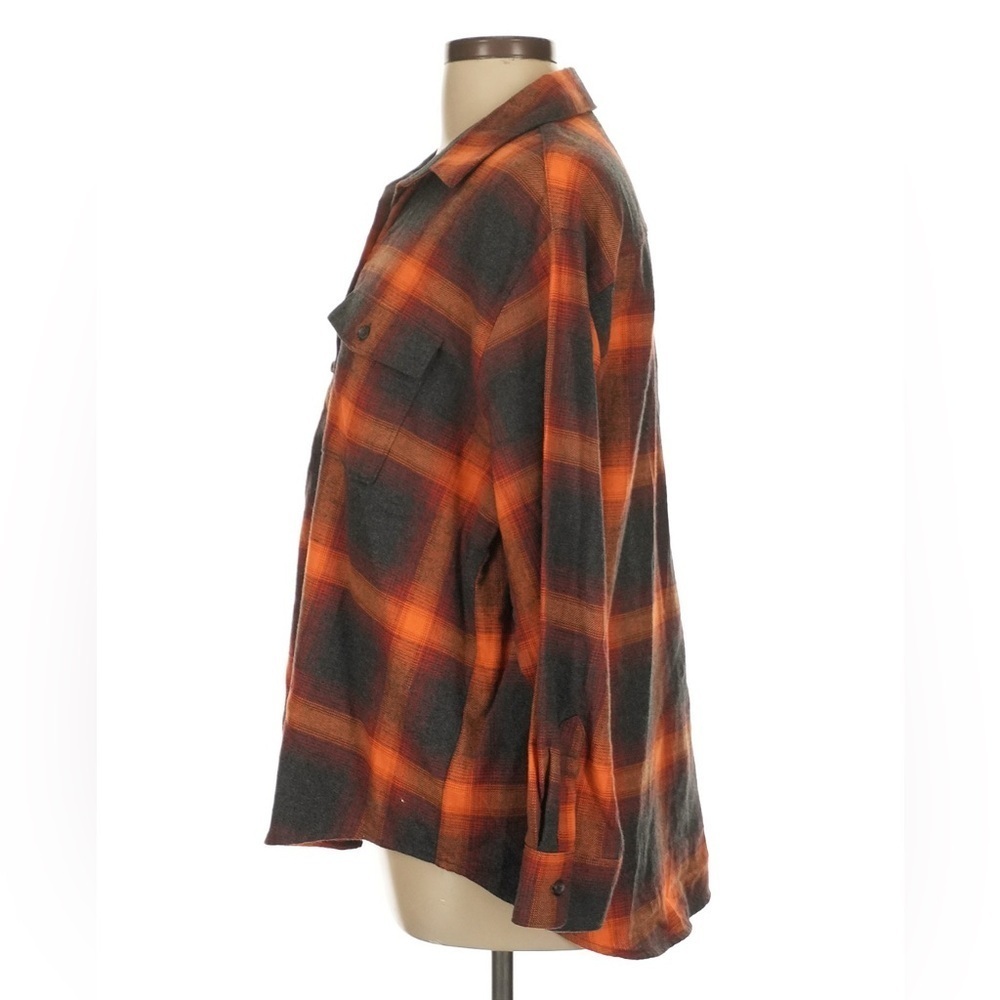Old Navy The Boyfriend Shirt Taylor Swift Swiftie
Flannel Evermore Size Large - Picture 5 of 9